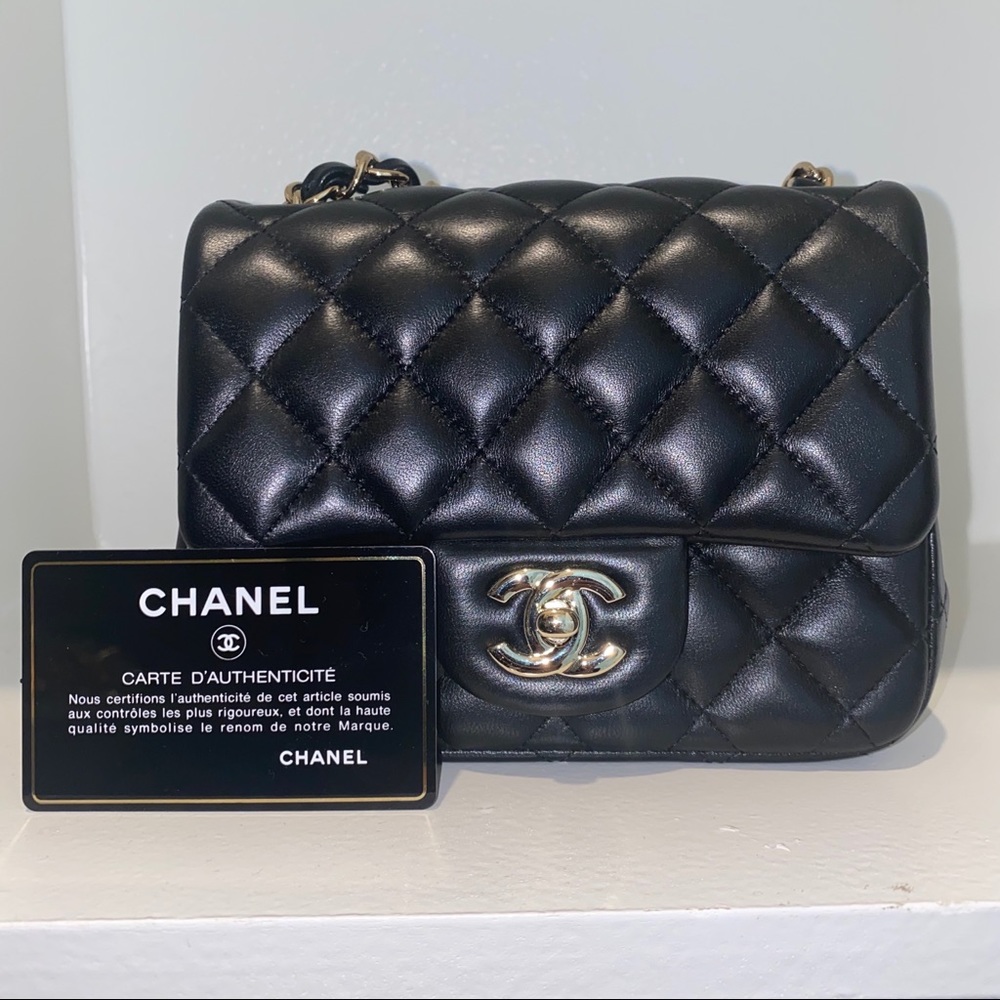 CHANEL SQUARE FLAP IN BLACK LAMBSKIN - Picture 2 of 12